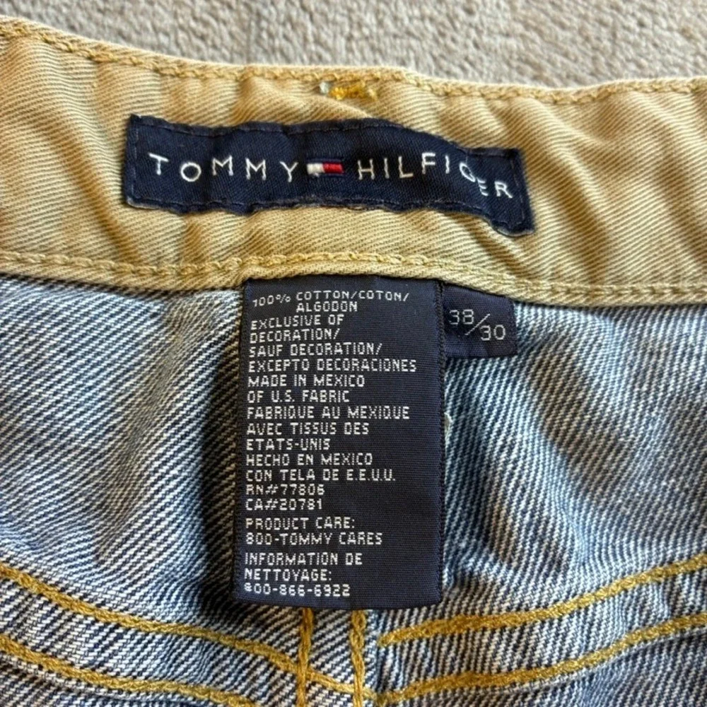 Vtg Tommy Hilfiger Men Relaxed Fit Straight Leg Blue Denim Jeans 38x30 Med Wash